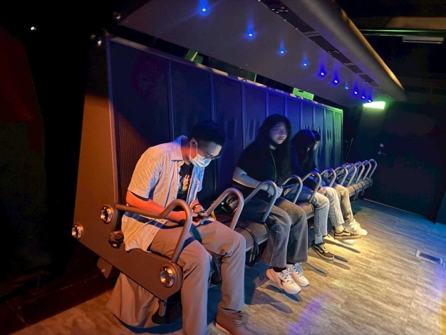 LINE_ALBUM_65企業參訪活動_250606_45