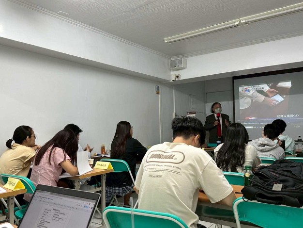 LINE_ALBUM_827-828 金融科技課程_250903_56