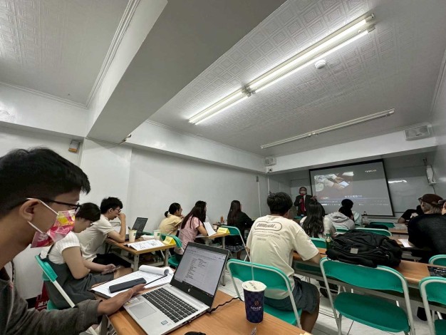 LINE_ALBUM_827-828 金融科技課程_250903_51
