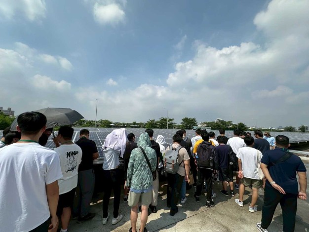 LINE_ALBUM_930 企業參訪活動_251001_10