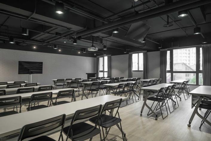 教室型 Classroom (2)