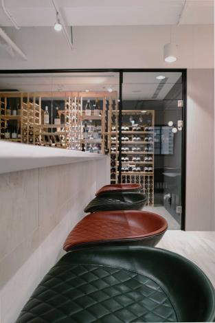 GTB PLAZA 8F_Dining & Wine Space