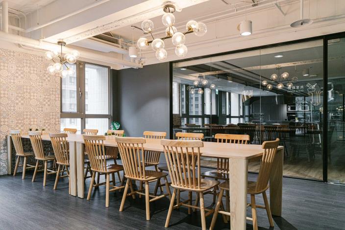 GTB Plaza 8F_Shared Kitchen